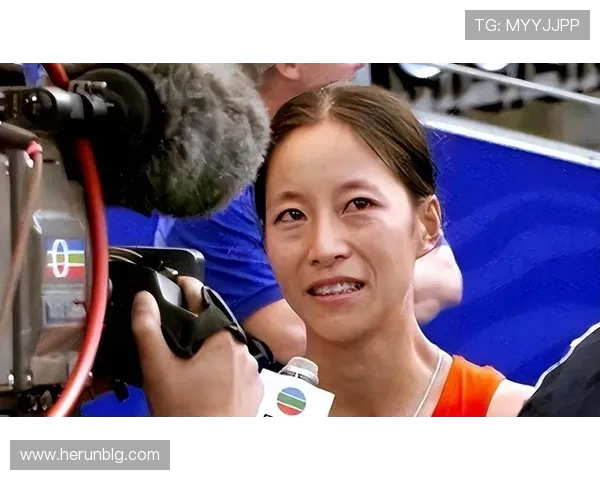 孤独的冠军之路：揭秘运动员独自训练的坚韧与突破(2)